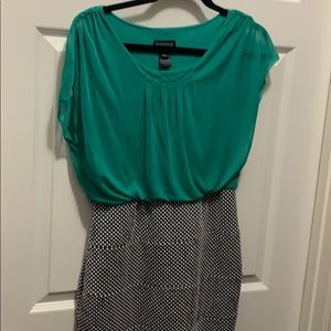 Fitted dress (green too, polka bottom)